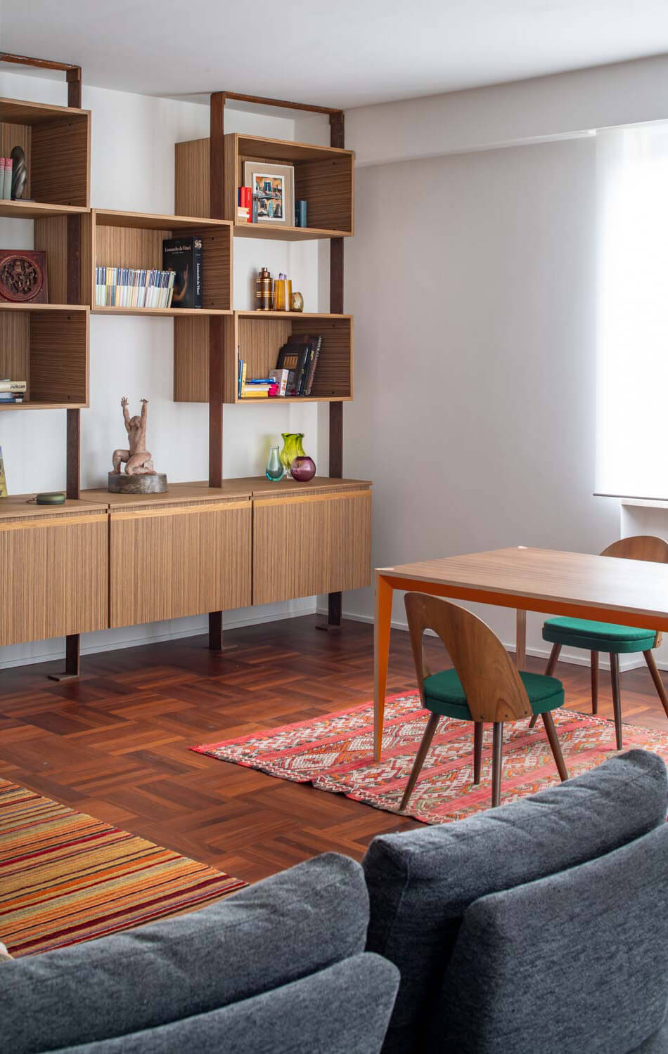 Zebra Wood Apartment