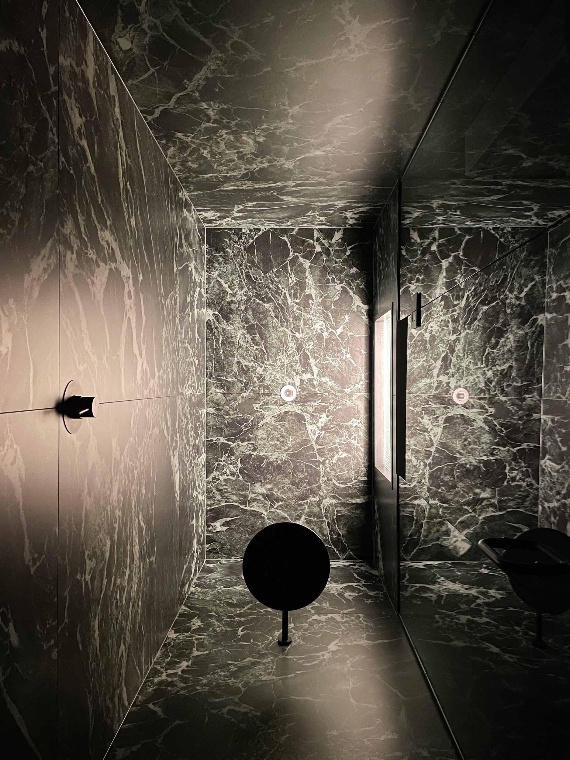 Monolith Apartment II