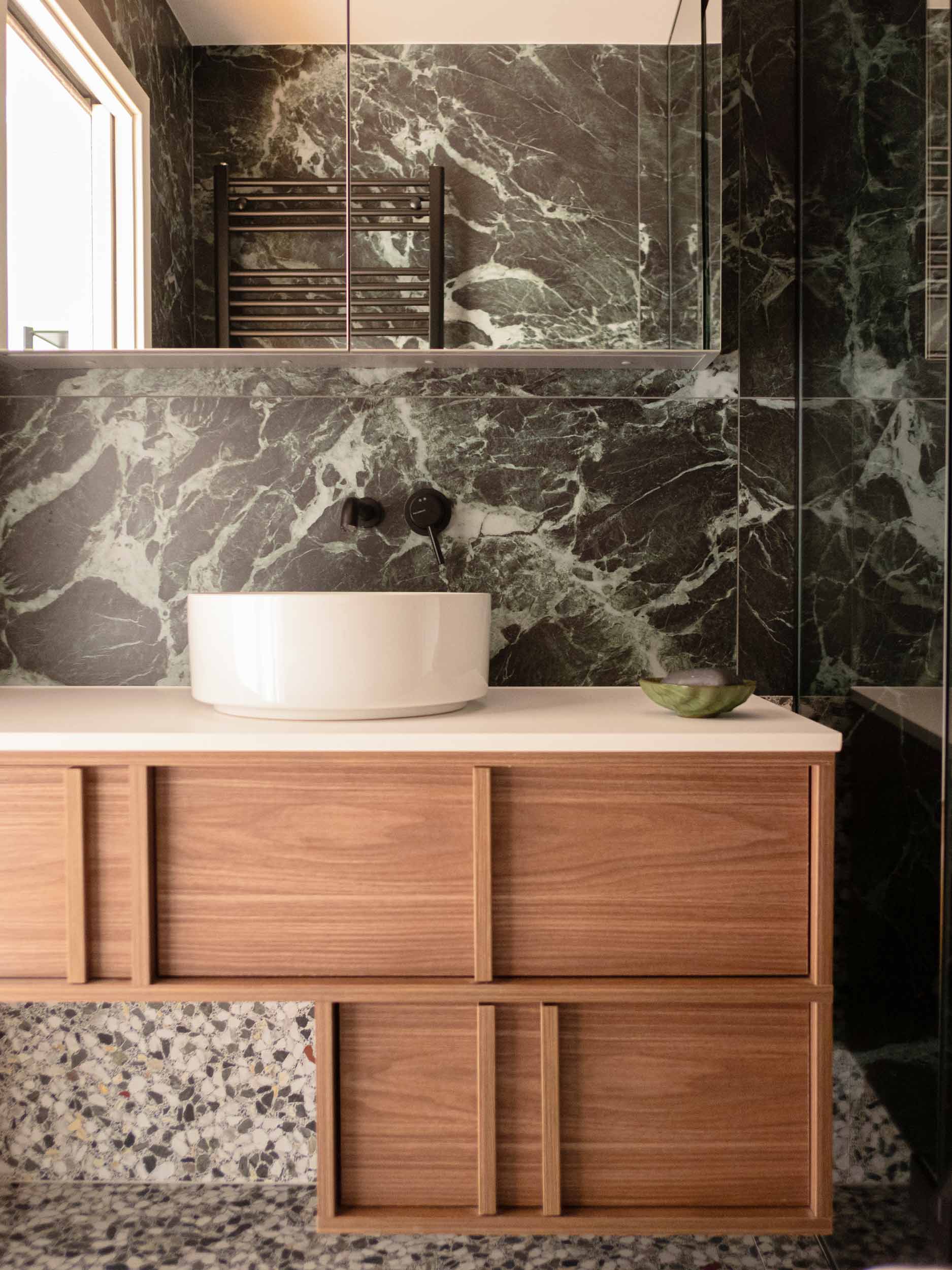 Monolith Apartment II