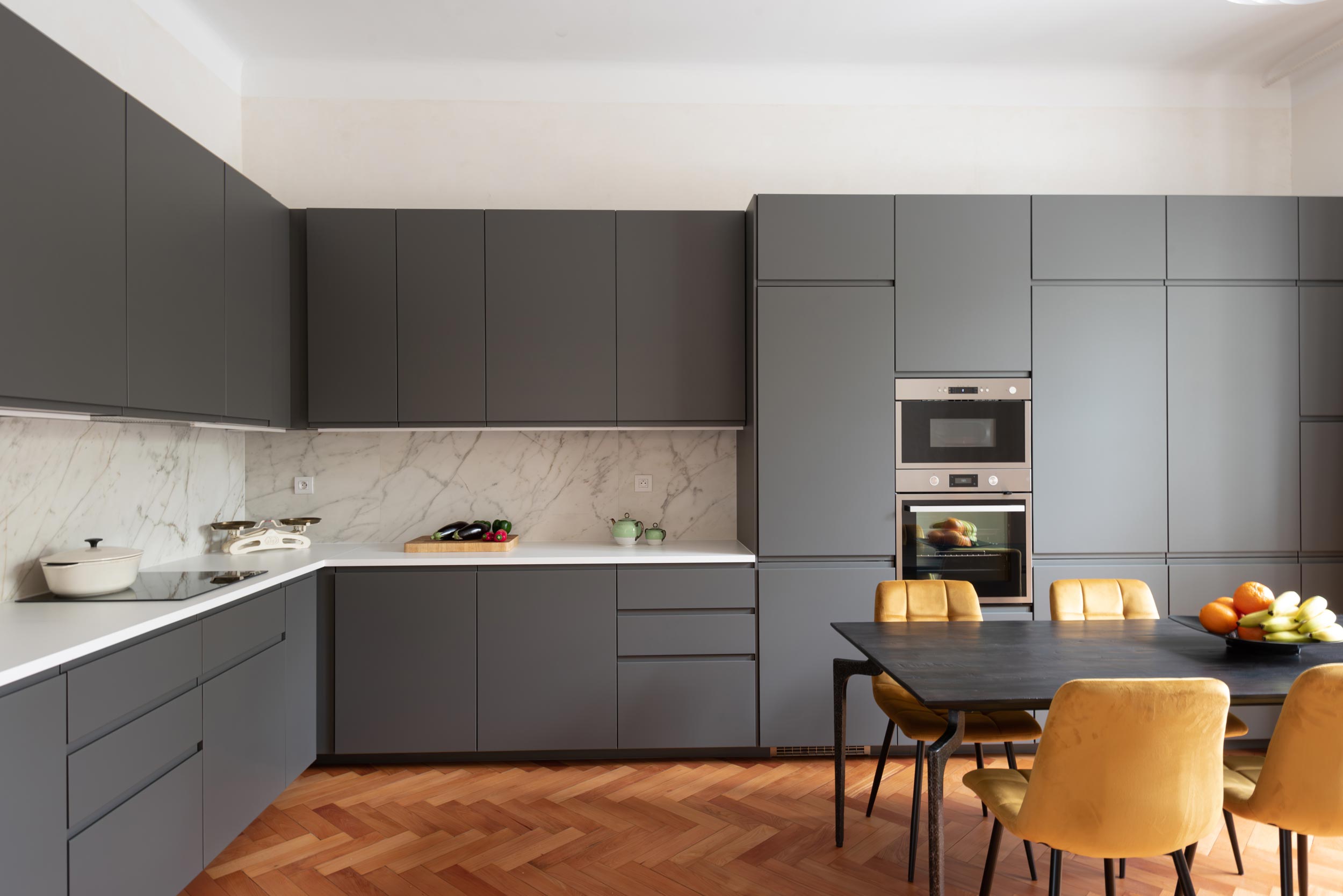 Monolith Apartment II