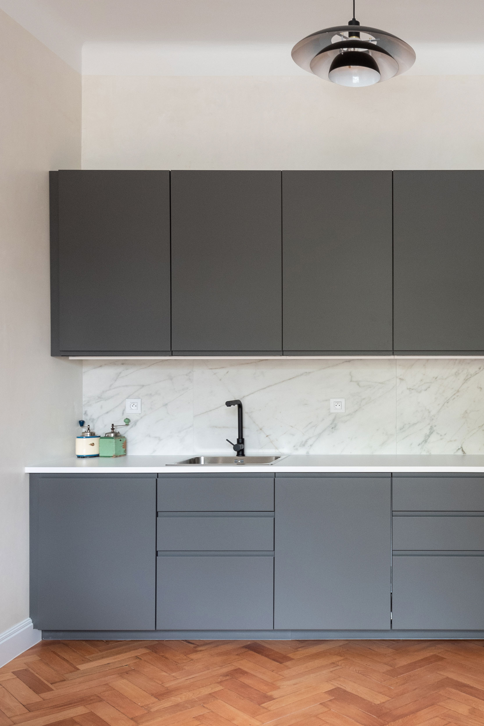 Monolith Apartment II