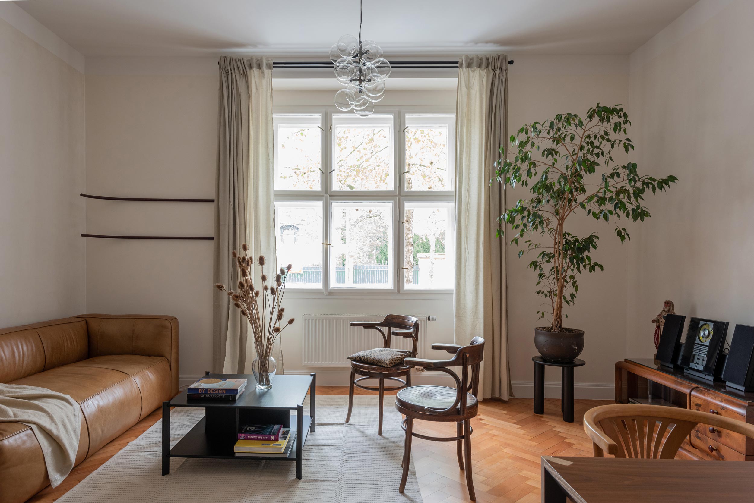 Monolith Apartment II