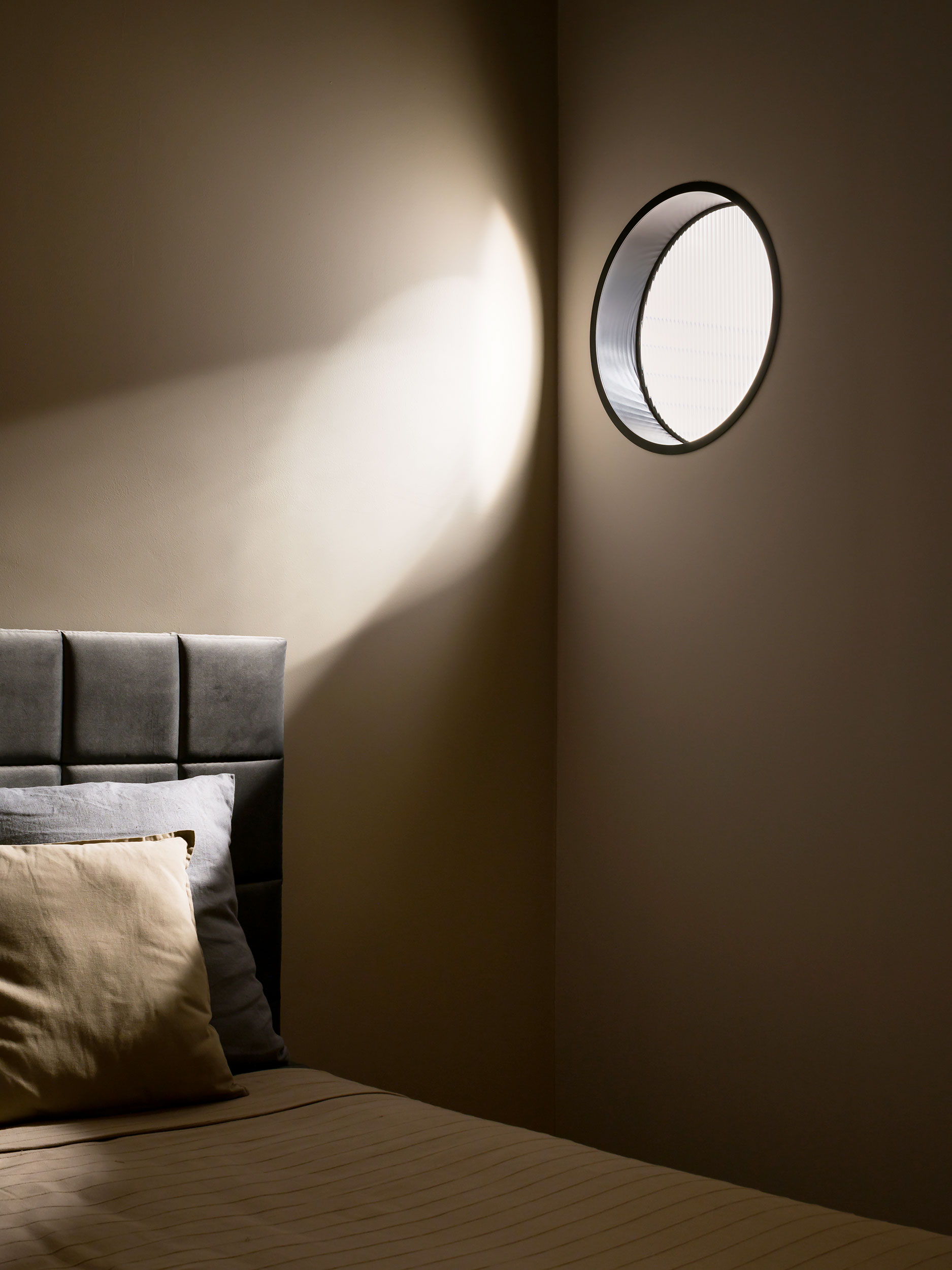 Stepped Volume Apartment