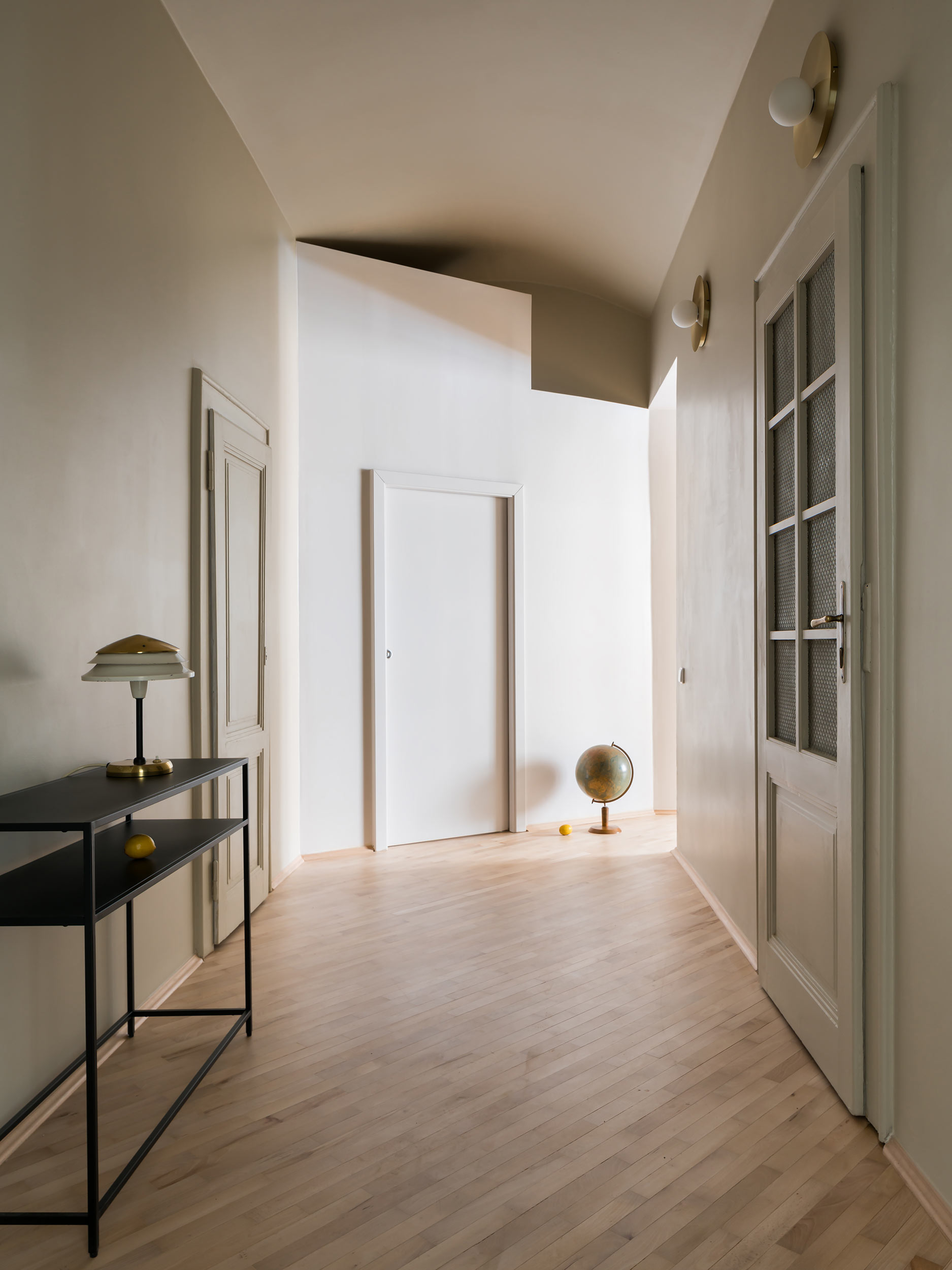 Steeped Volume Apartment